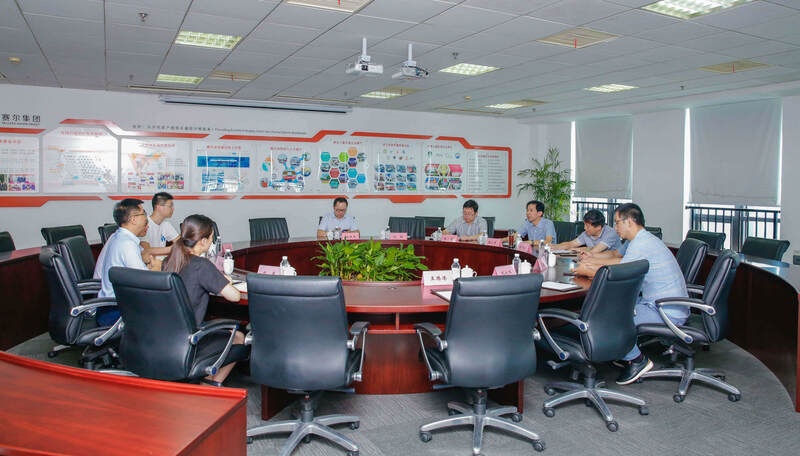 江西九江市副市長(zhǎng)一行來到賽爾集團(tuán)調(diào)研