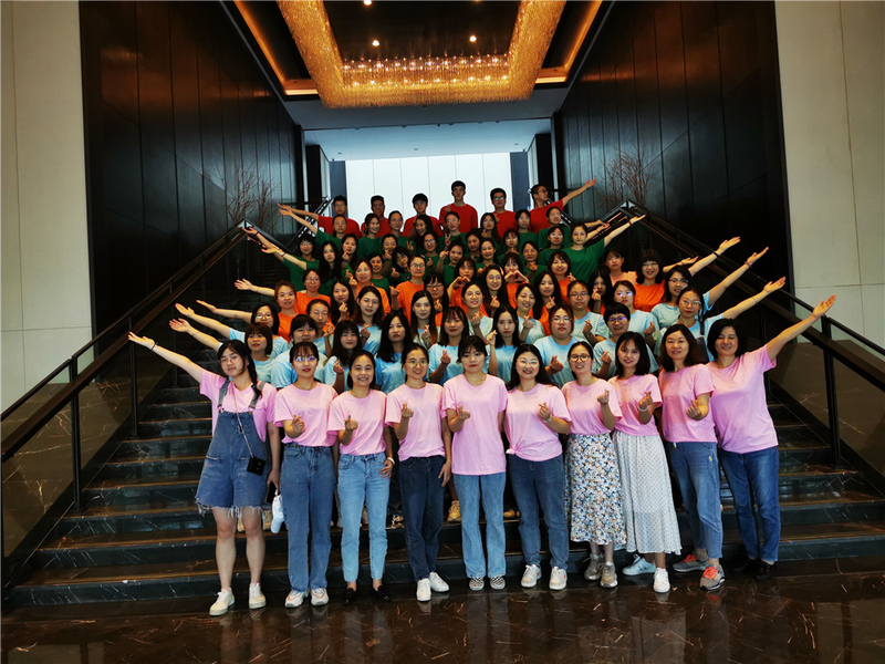 財務管理部組織東錢湖團建