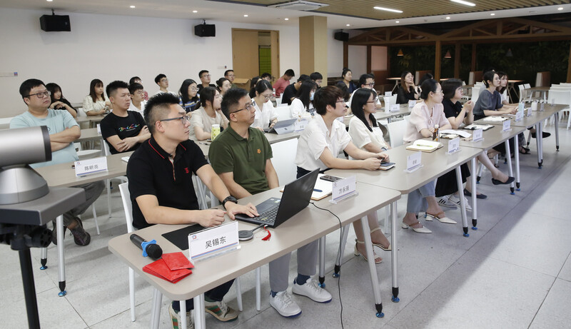 綠時召開上半年度工作會議