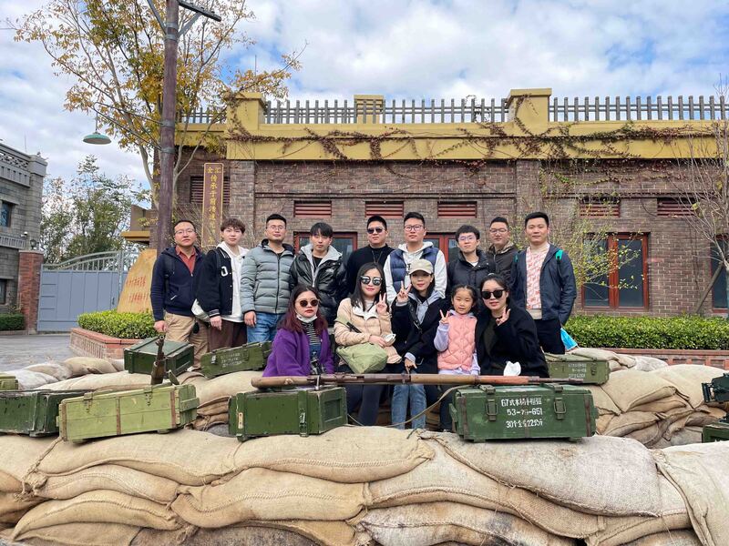 綠時(shí)公司業(yè)務(wù)一部、三部相繼開展下半年團(tuán)建活動(dòng)